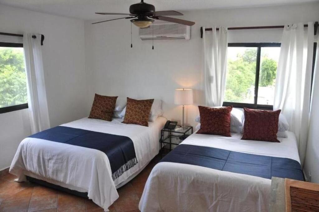 Flamingo Hotel Cozumel Bagian luar foto