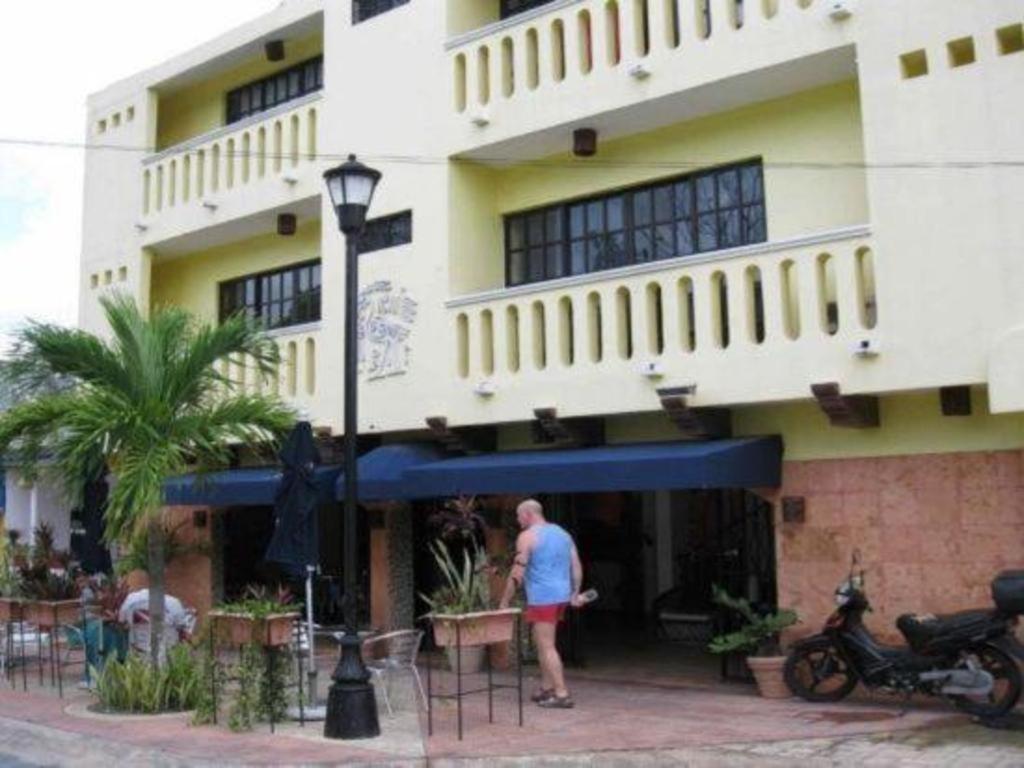 Flamingo Hotel Cozumel Bagian luar foto